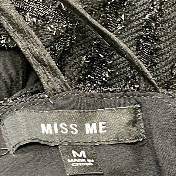 Miss Me Eyelash Metallic Mesh Top Black sparkly chevron Women’s Size Medium - Picture 9 of 11